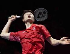 包含石宇奇手感滚烫，带领辽宁男篮鏖战达拉斯独行侠，赛后一句话霸气侧漏的词条