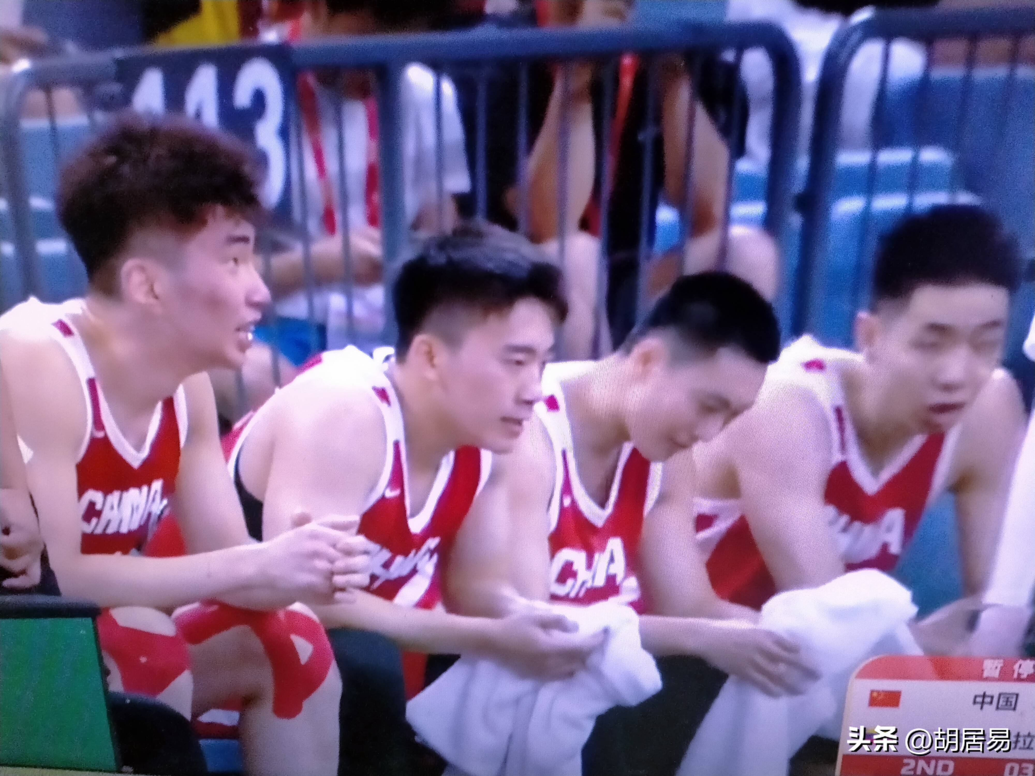 赛前速览：CBA常规赛首回合新疆男篮对阵圣安东尼奥马刺，三大看点值得期待的简单介绍